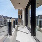 Apartment In Near The *